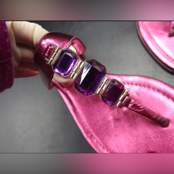 PRADA WOMEN'S PINK JEWELED THONG LEATHER FLAT SANDALS - Picture 7 of 10